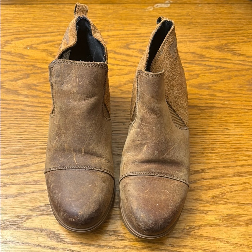 Sorel wedge boots